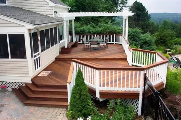 Deck Repair Cost in Overland Park: What Homeowners Should Know